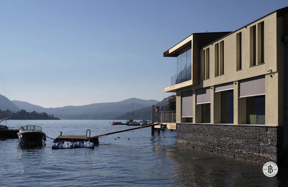 Villa moderna sul Lago di Como
